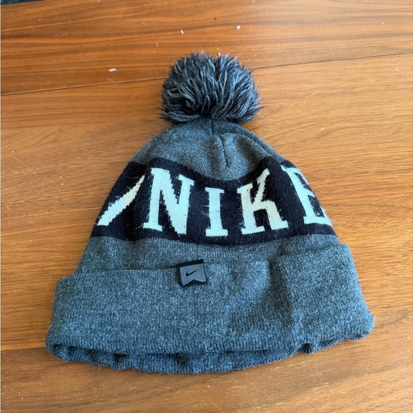 Nike Gray Pom-Pom Beanie - Picture 1 of 4